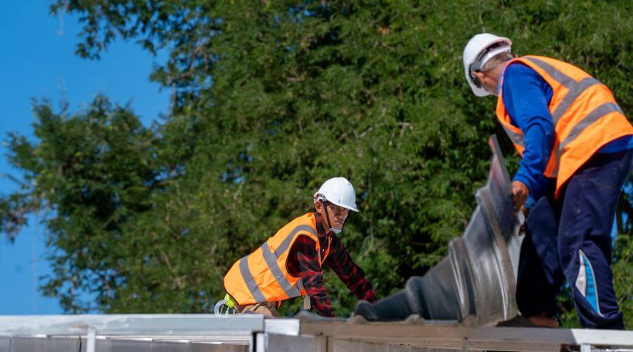 Professional new roof installation services in Cassatt, SC